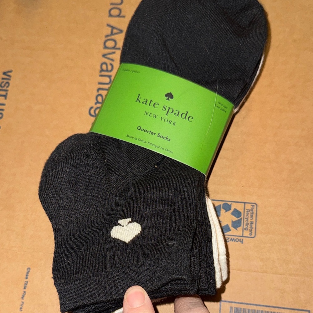 Kate Spade Black and White Quarter Socks 6 pack